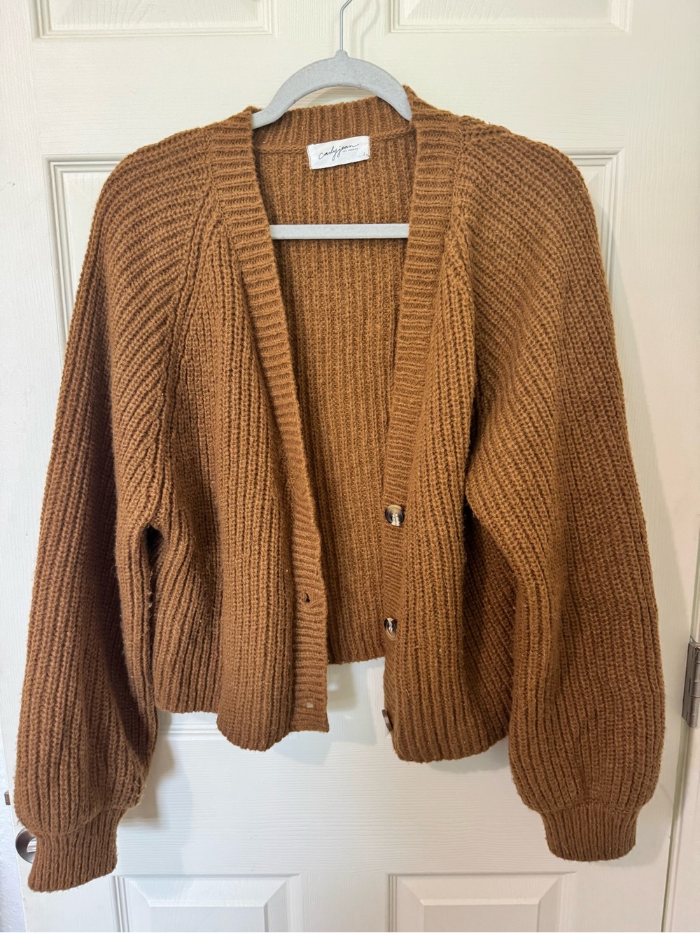 Carly Jean Los Angeles Chunky Ribbed Cardigan in Camel Brown